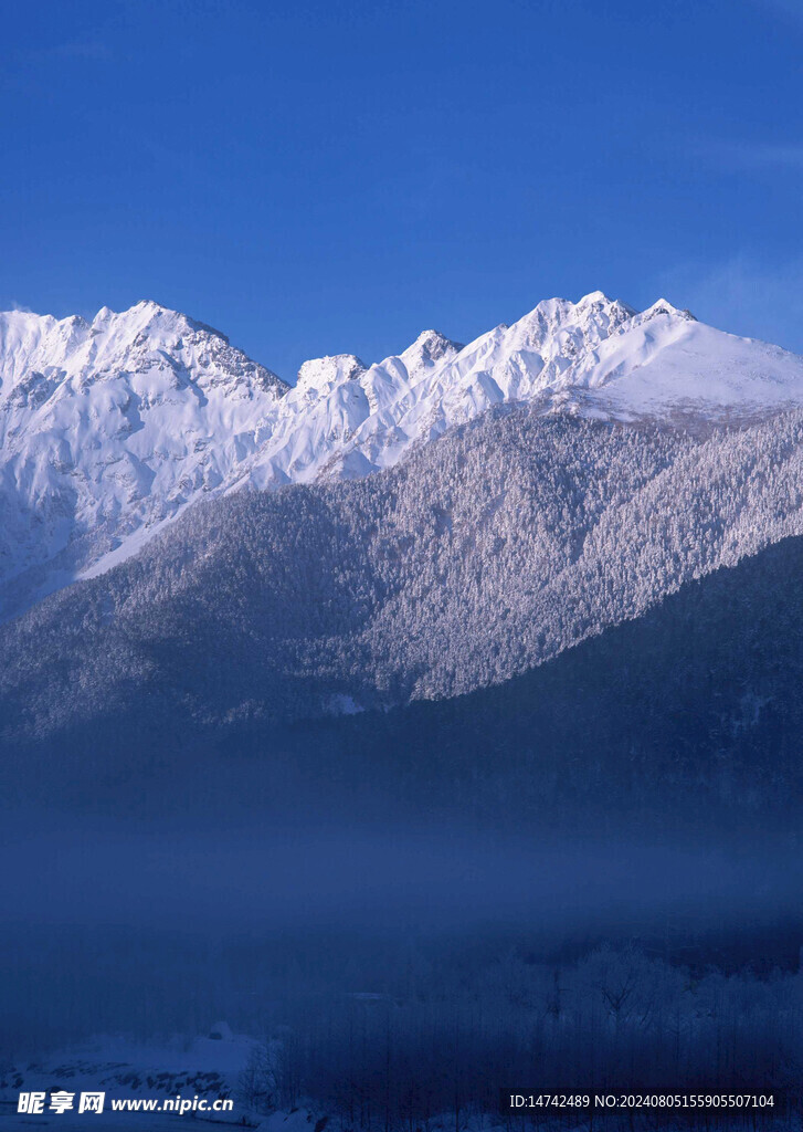 雪山