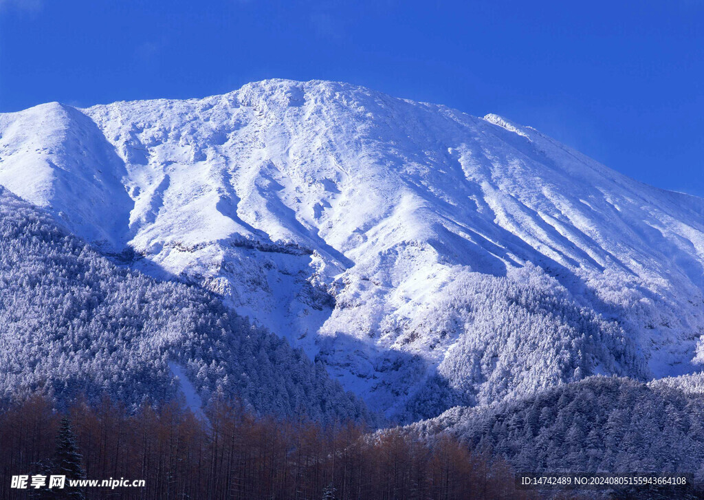 雪山