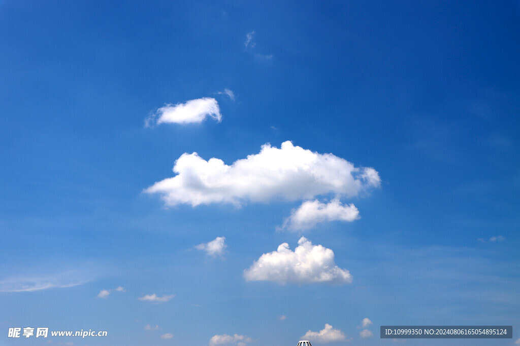 蓝天白云