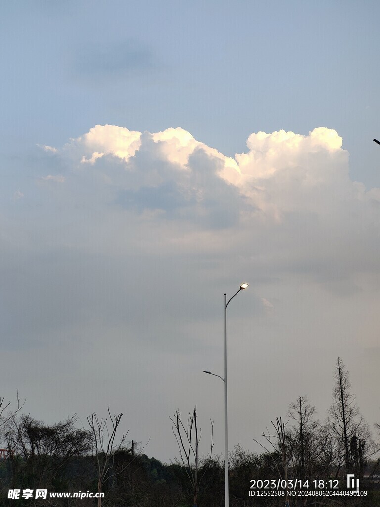 天空