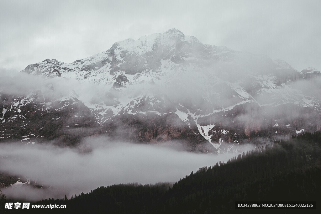 群山