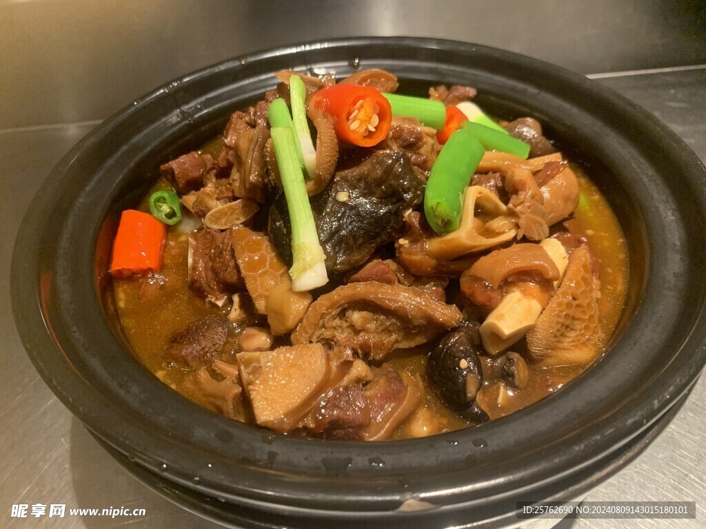 羊肉煲牛肉煲