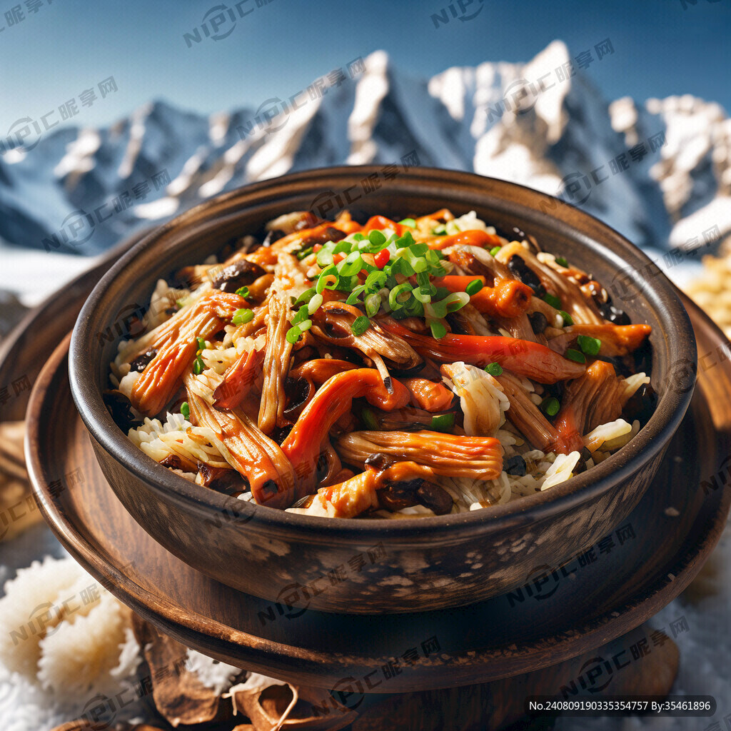 土锅鸡枞菌丝炒饭 鸡枞菌垫底