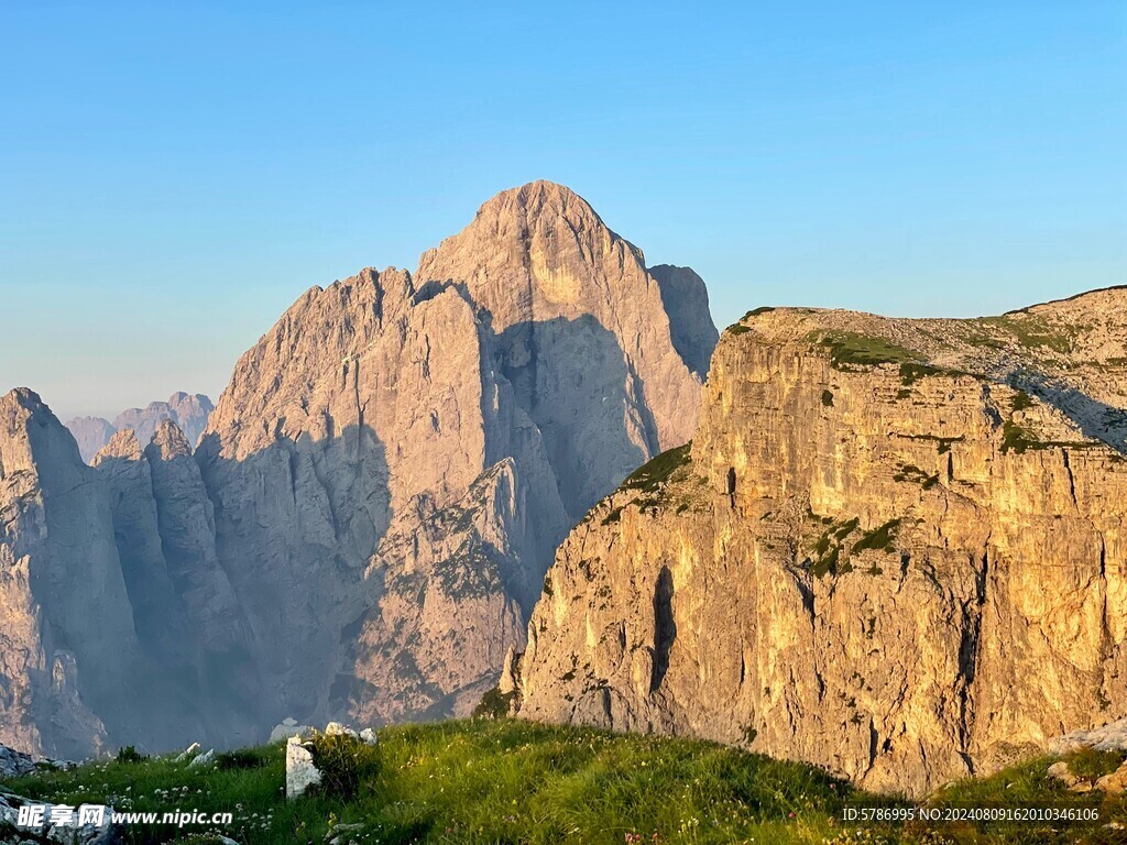 山峰