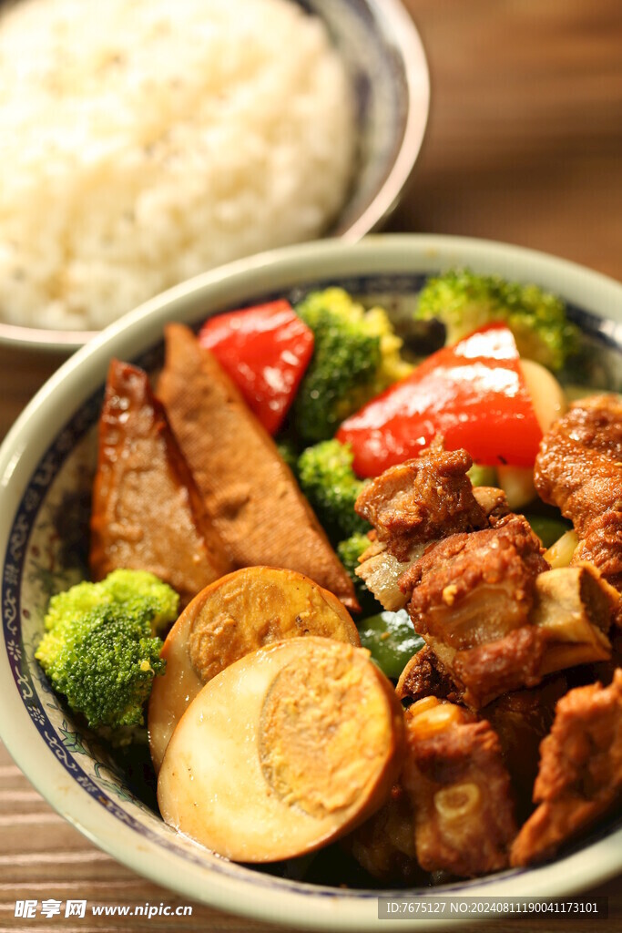 红烧排骨饭