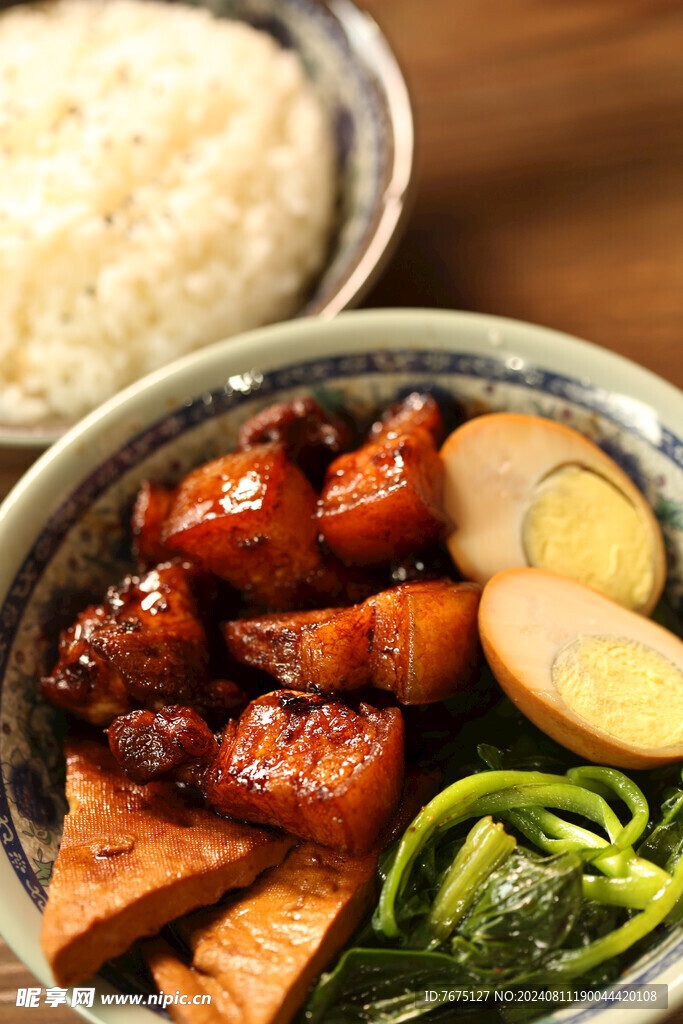 红烧肉饭