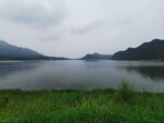 湖泊水面