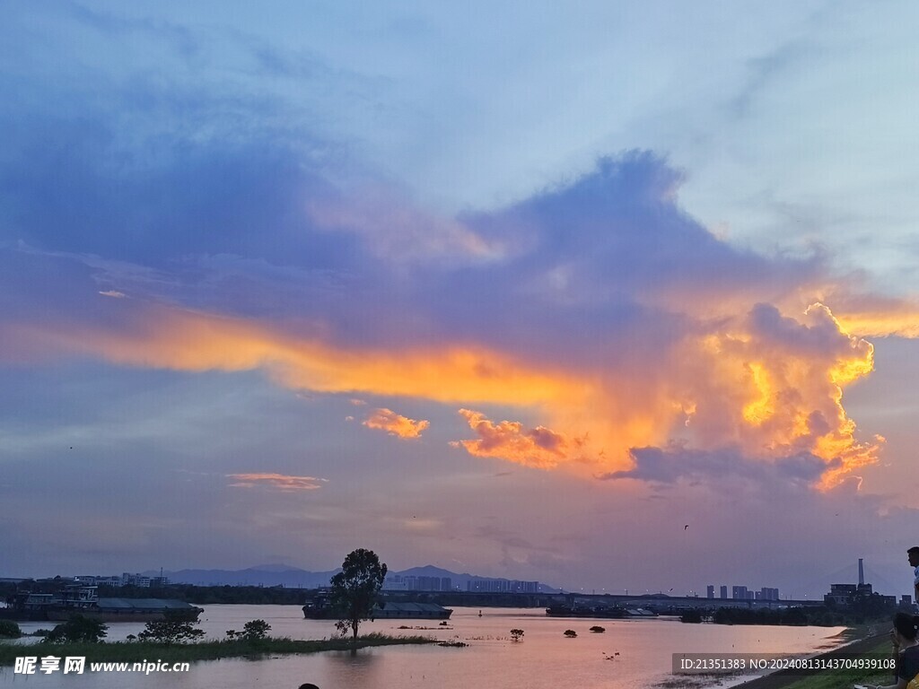 江边风景