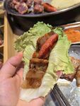 生菜卷烤肉