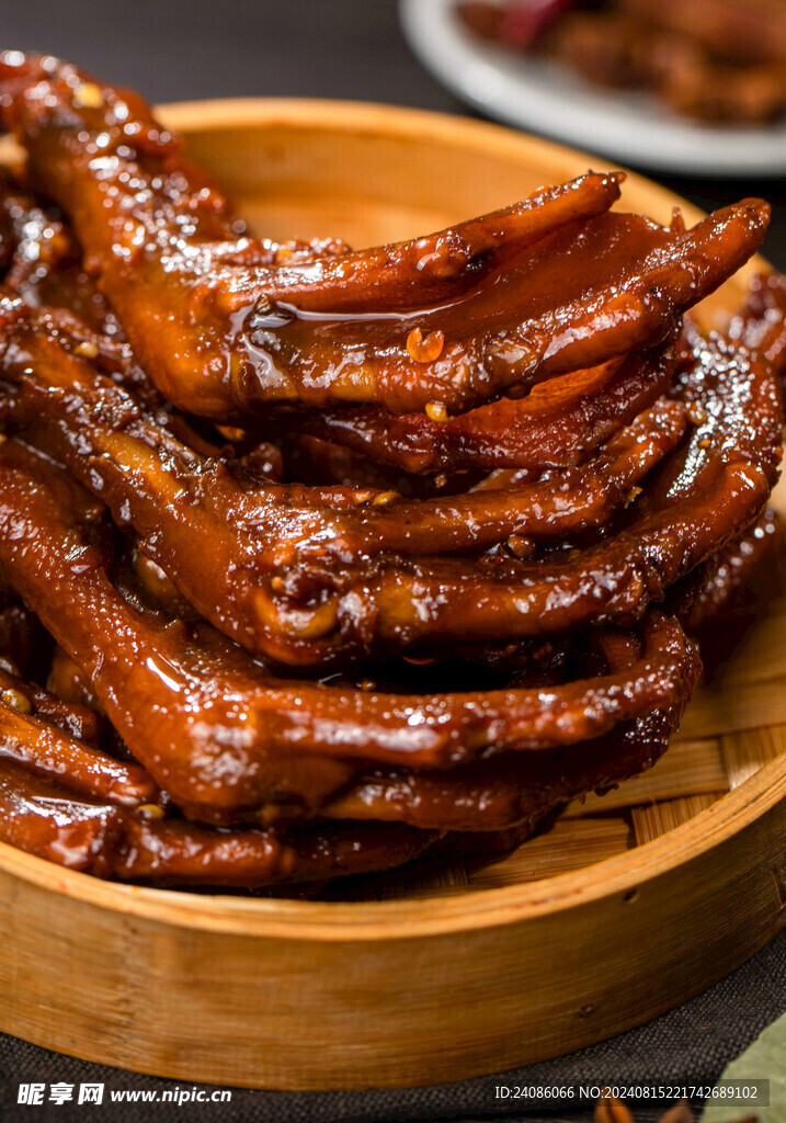 香辣鸭爪 