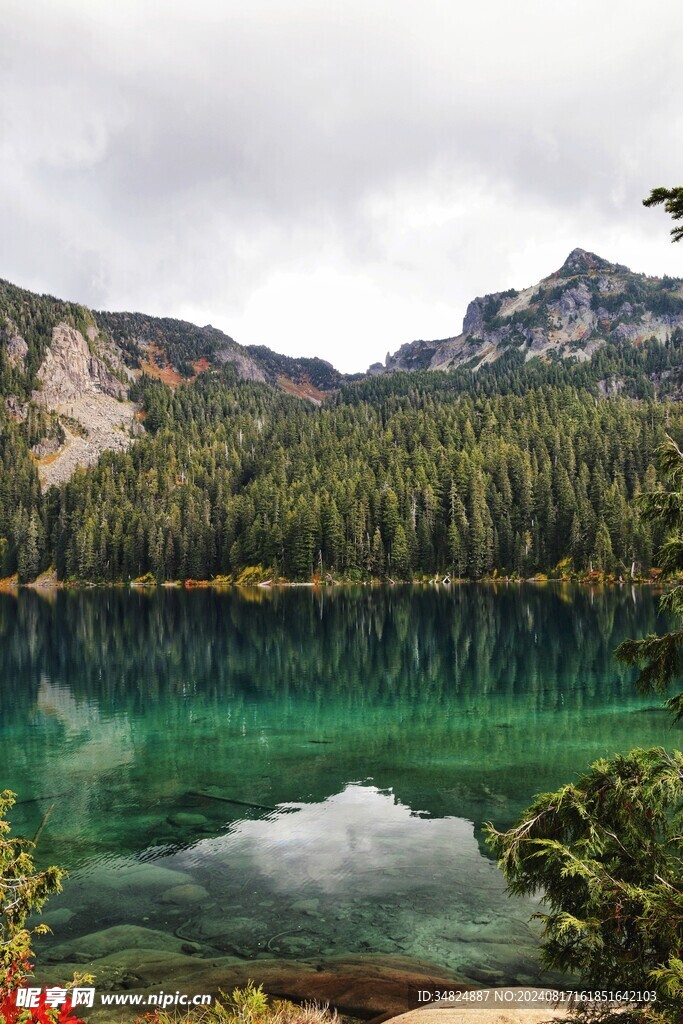 湖景