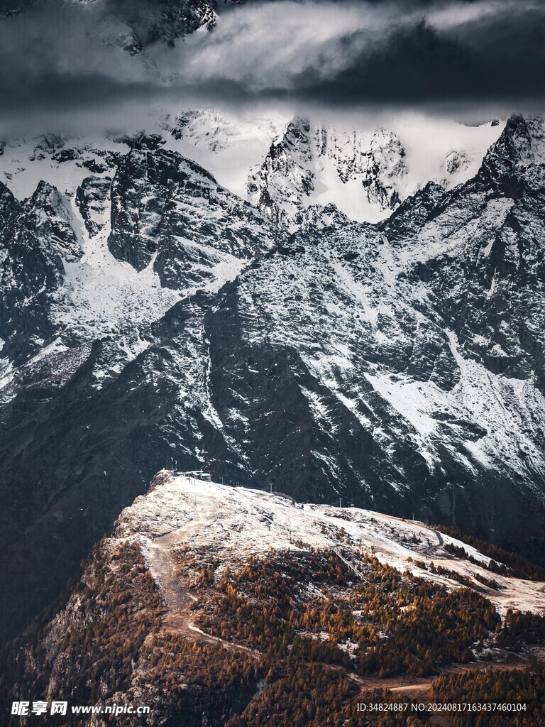 雪山