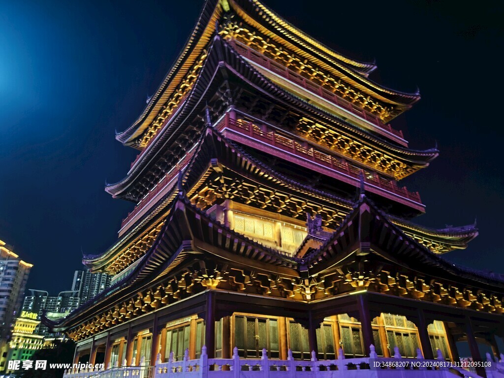 邕江边夜景