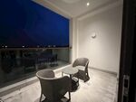 夜景豪宅室内
