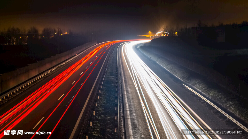 公路交通夜景