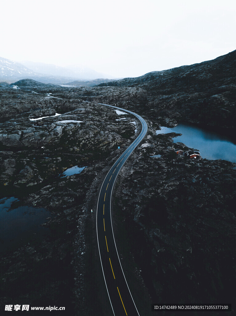 高速公路风景航拍图