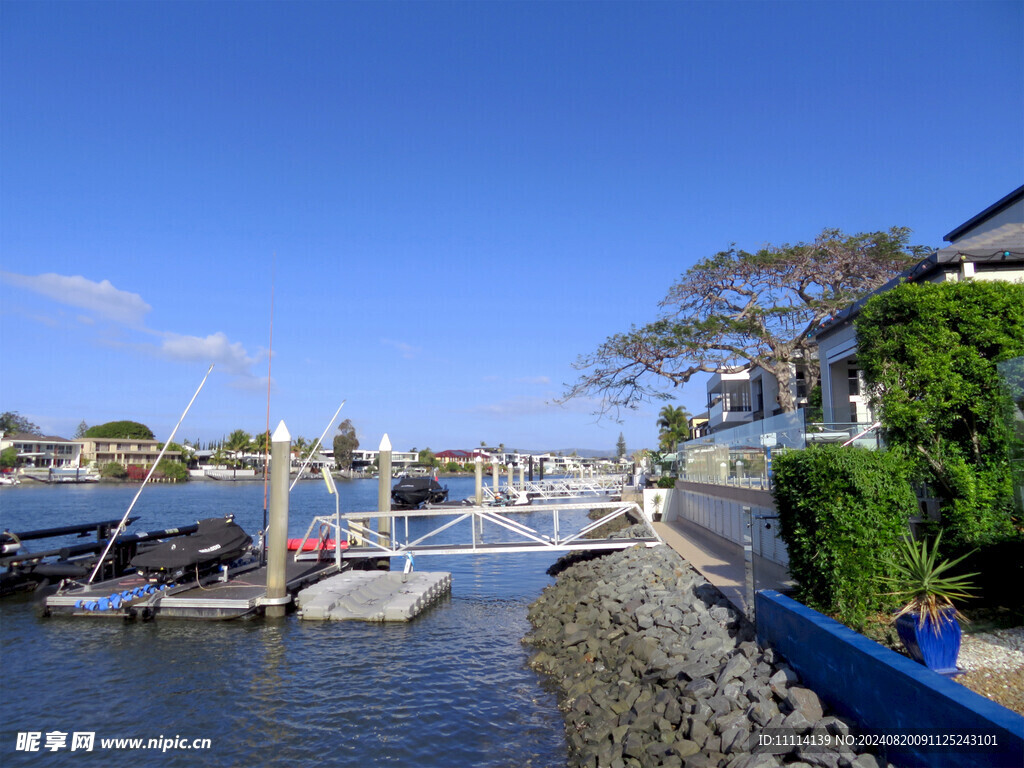 黄金海岸城市海滨风景