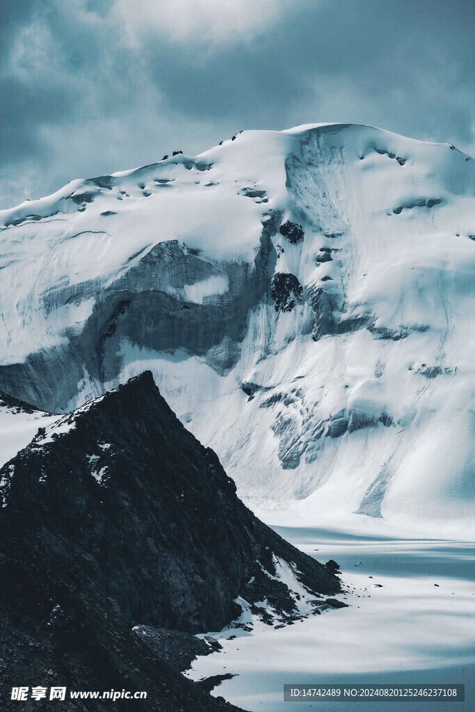 雪山风光