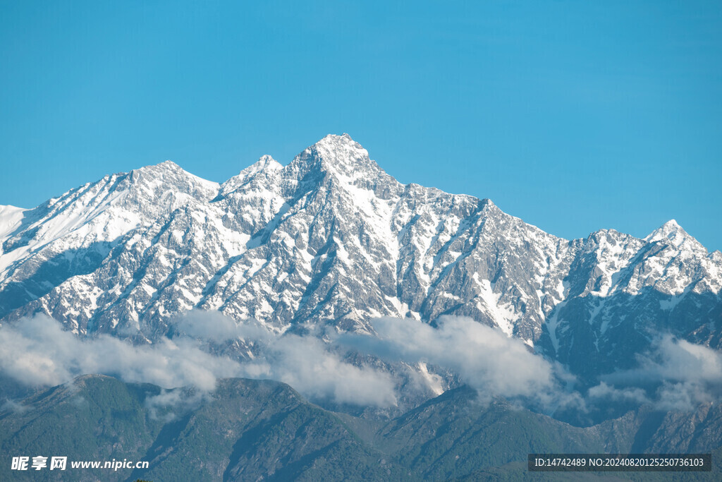 雪山风光