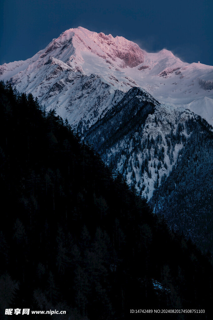 雪山山脉