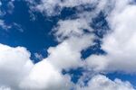 天空白云