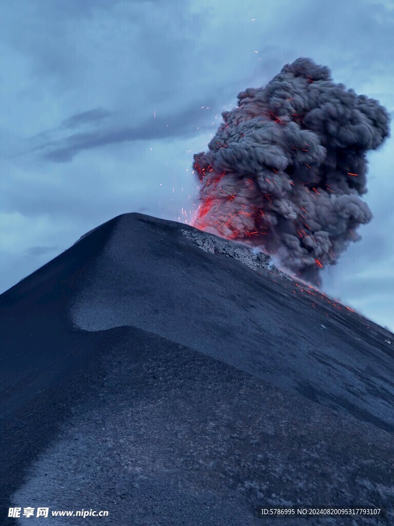 火山喷发