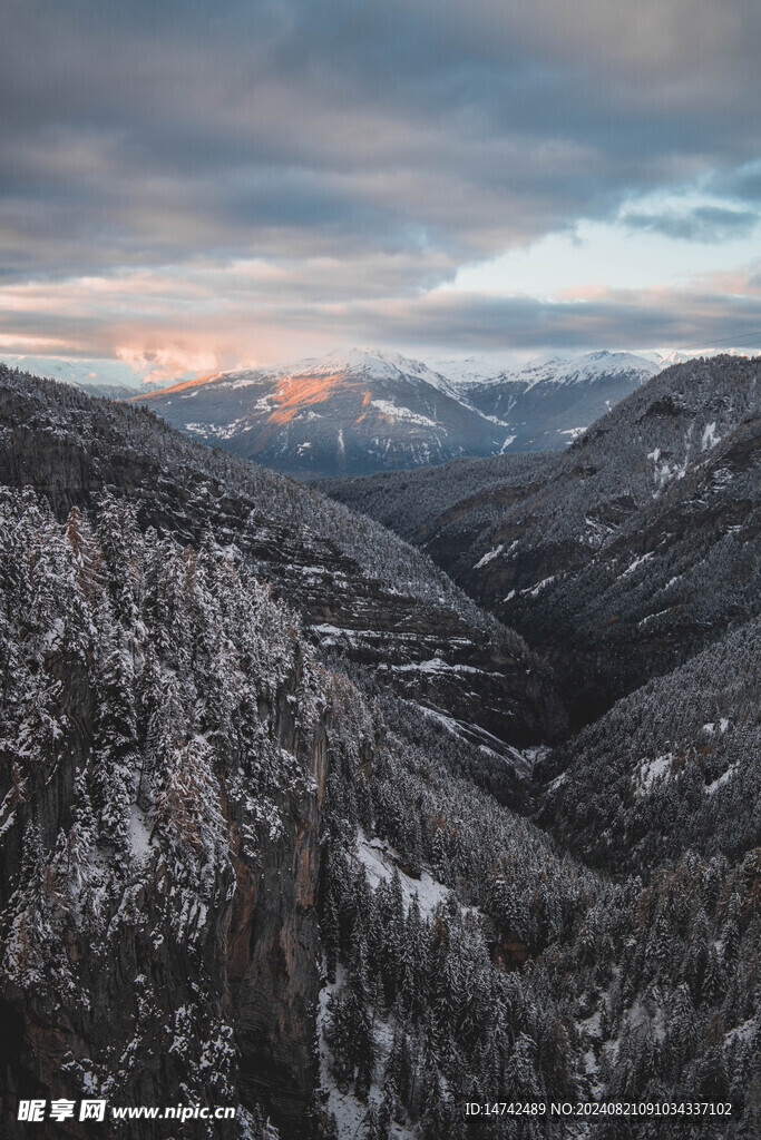 雪山