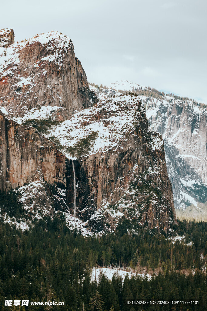 雪山