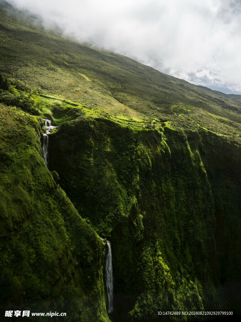 山脉