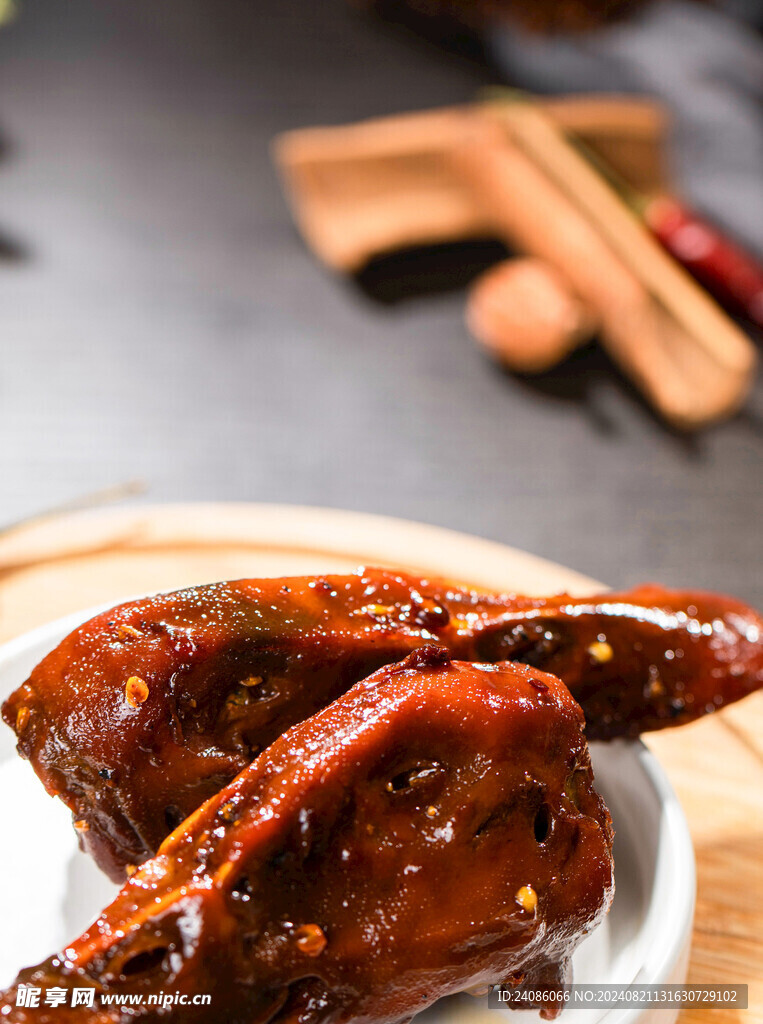 麻辣鸭头