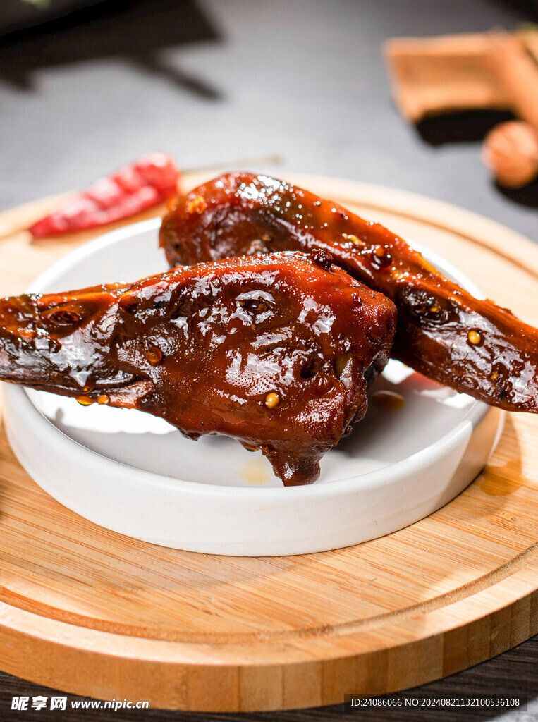 麻辣鸭头