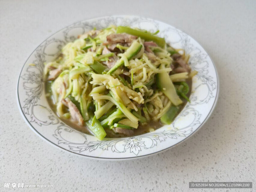 醋溜西葫芦  肉丝西葫芦