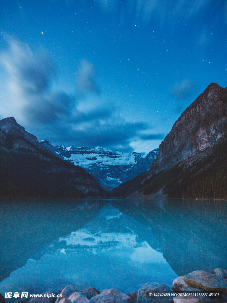 湖泊湖水