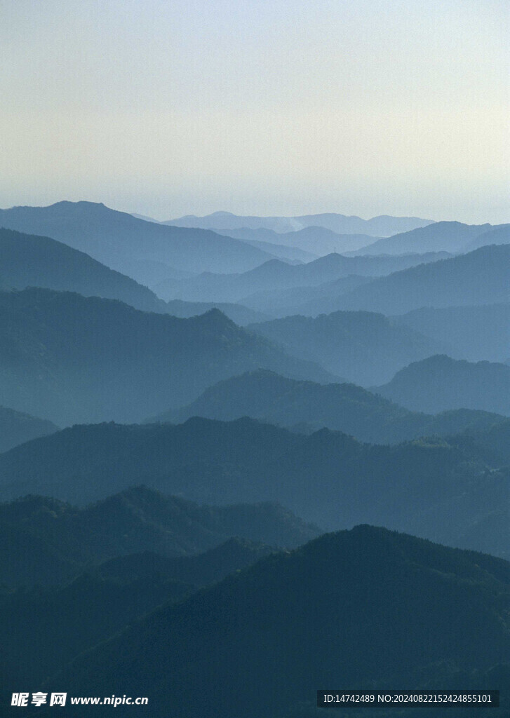 山峰