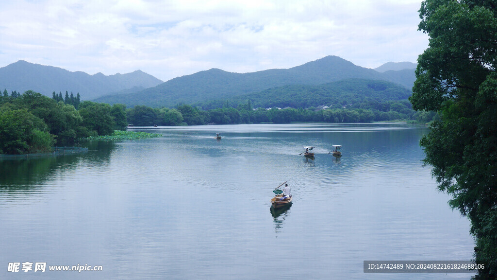 青山绿水