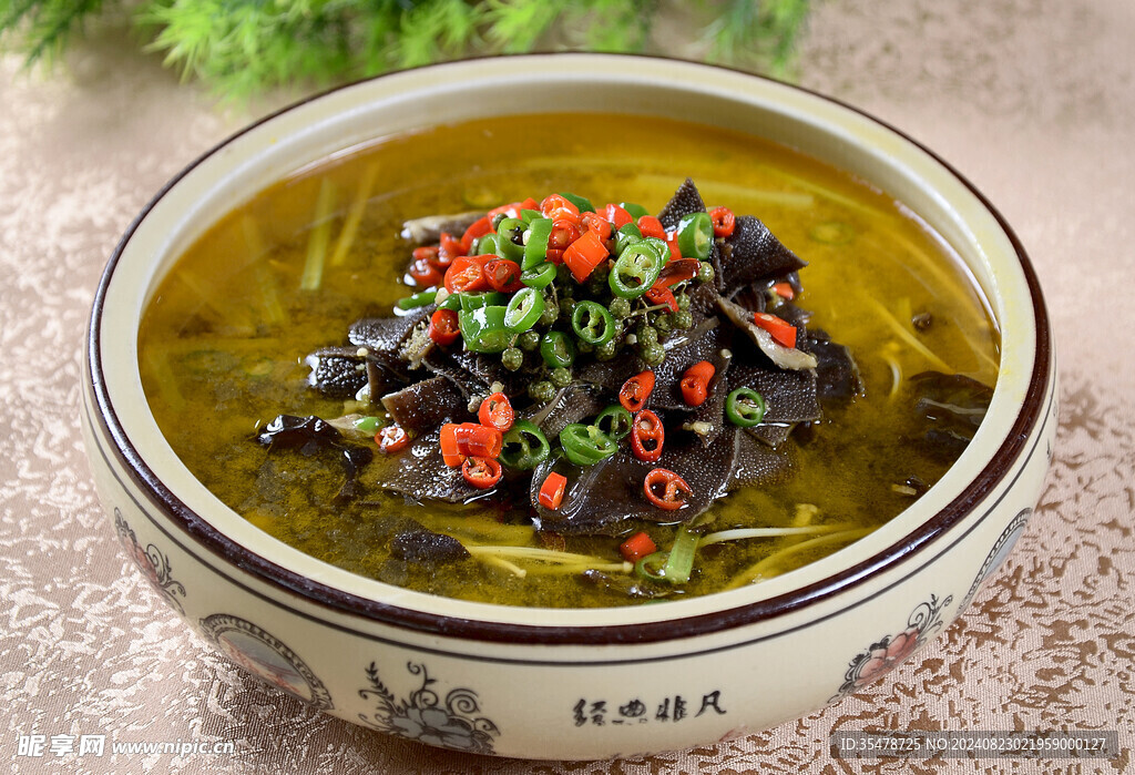 金汤毛肚