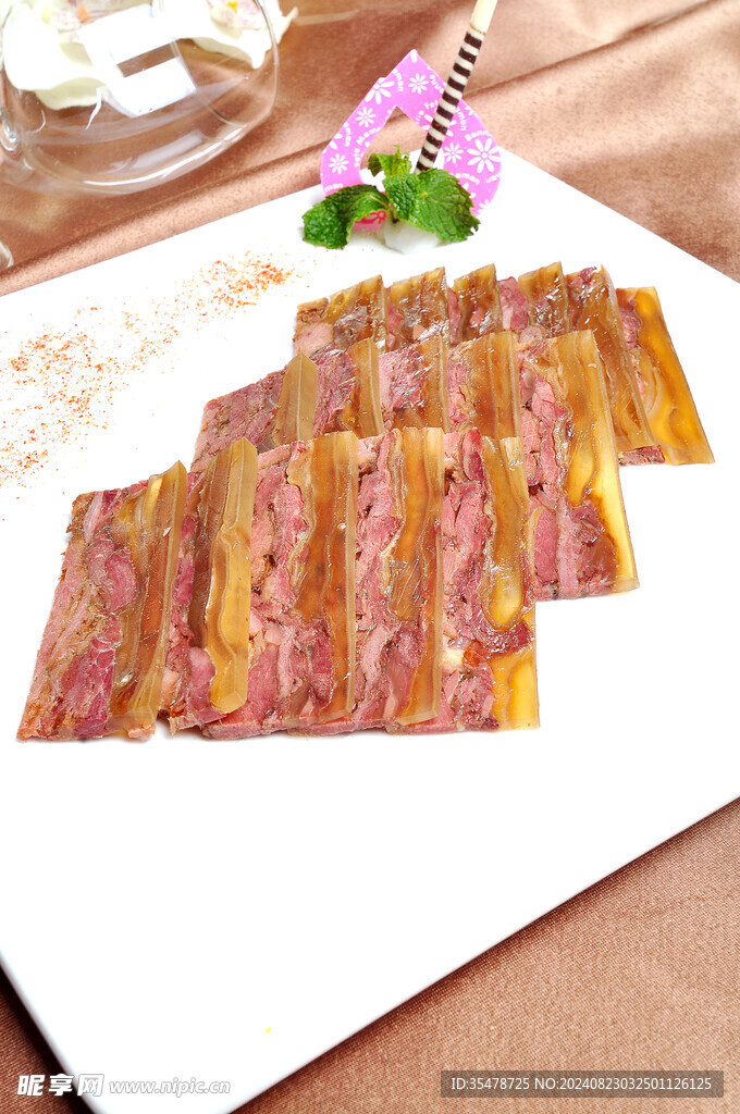 带皮驴肉