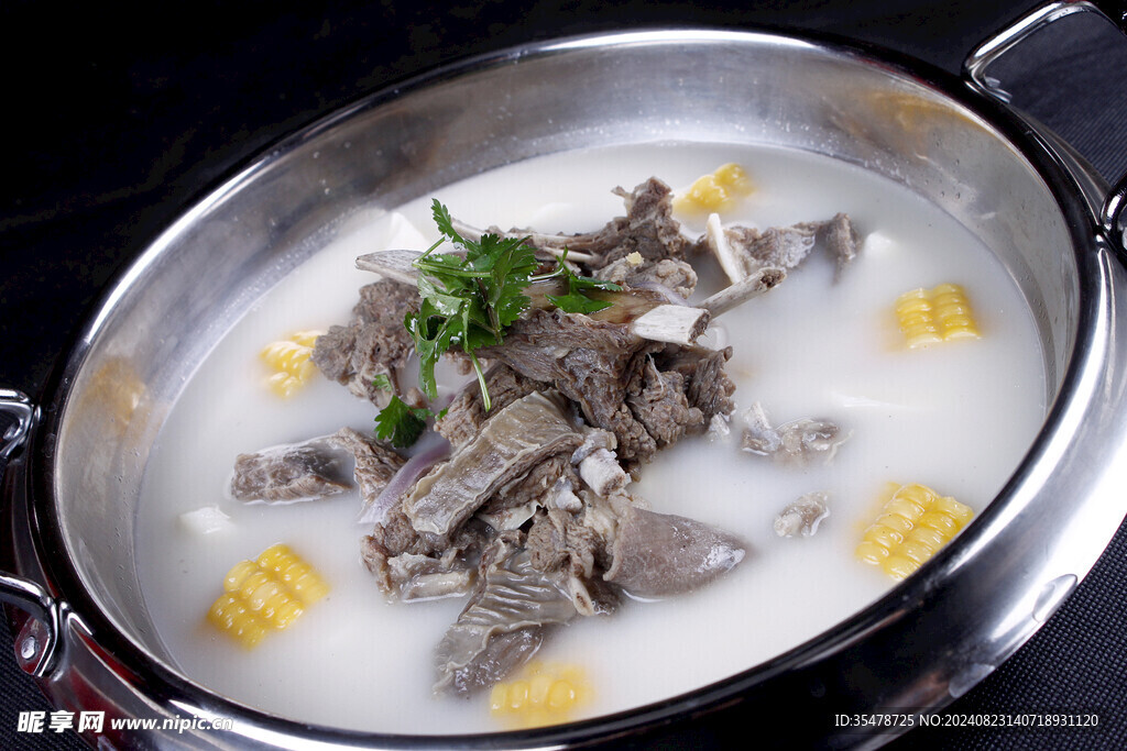 滋补清炖羊肉锅