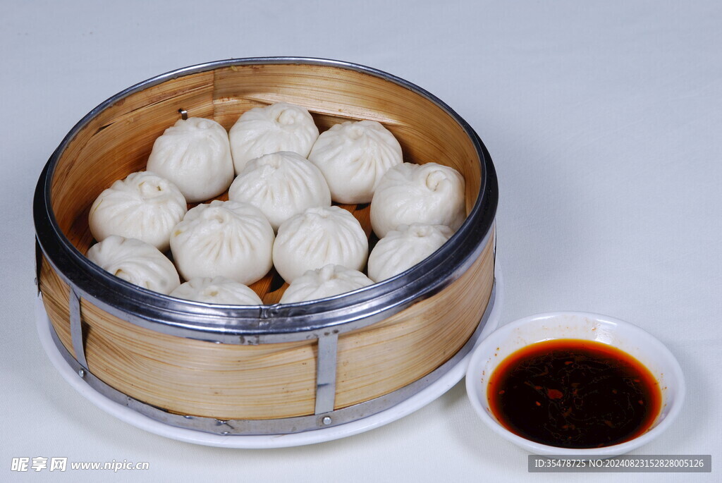 小笼包