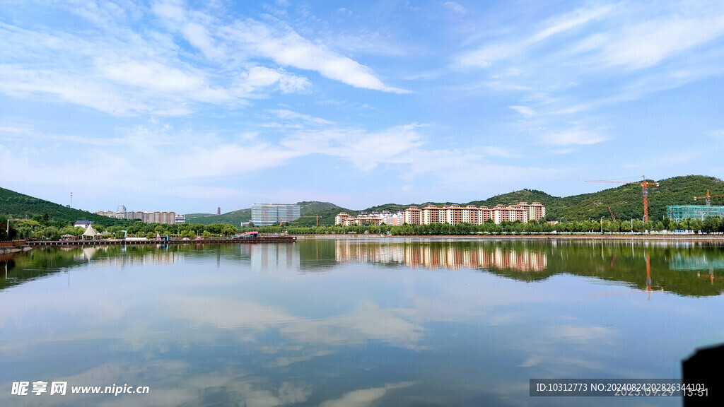 城市风景  湖