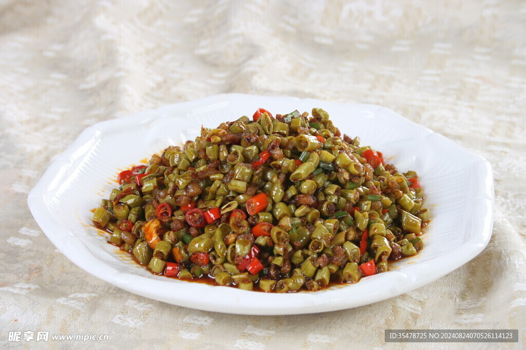 酸豆角炒肉沫