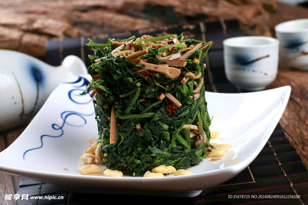 鸡蛋干拌野菜