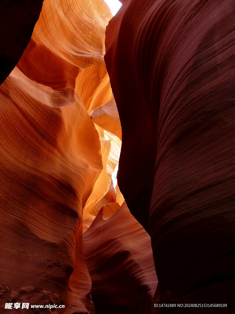 峡谷