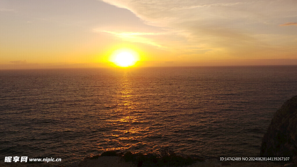 夕阳大海