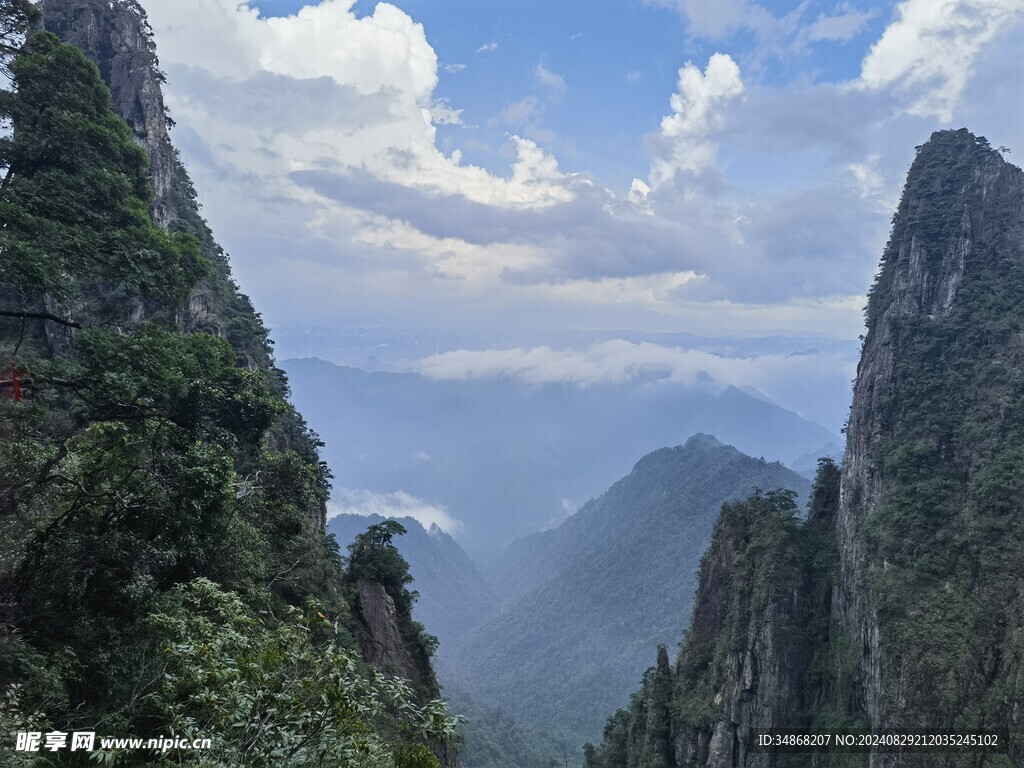 山顶景色