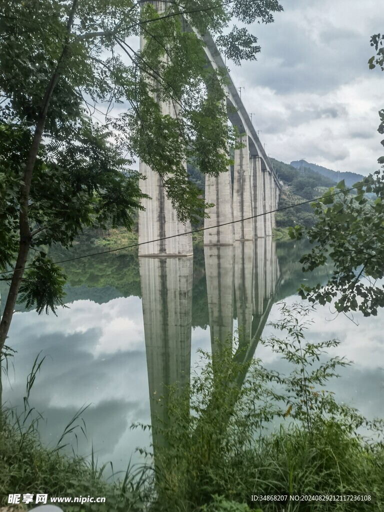 山水