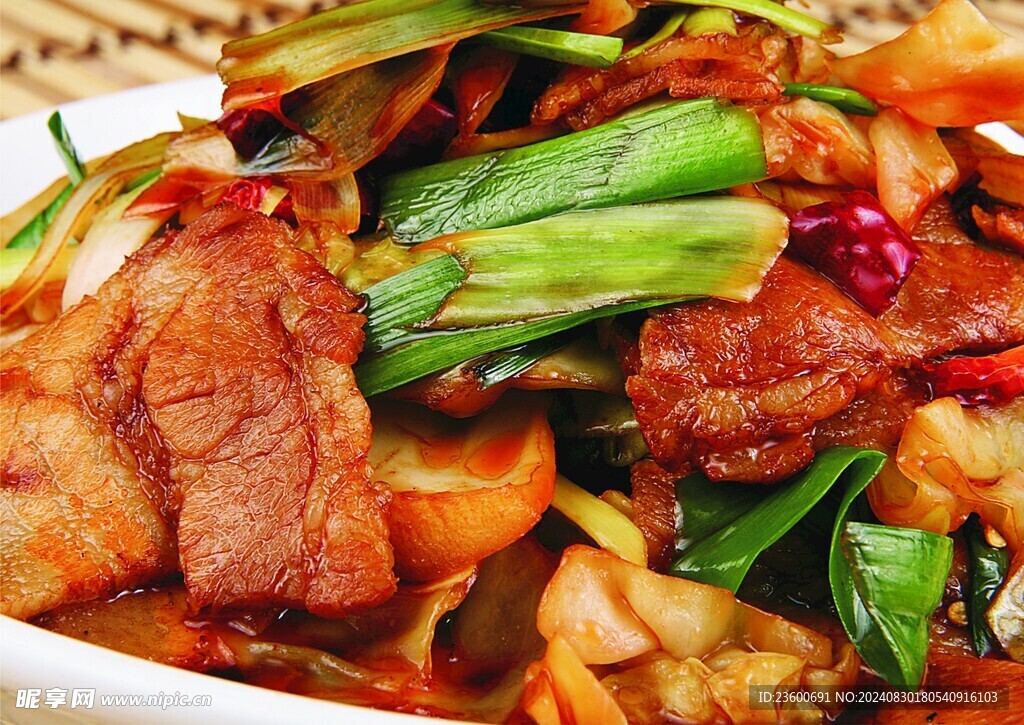 爆炒回锅肉