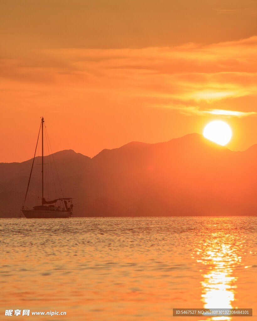 海上朝阳