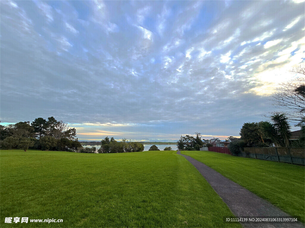 海滨小镇风景