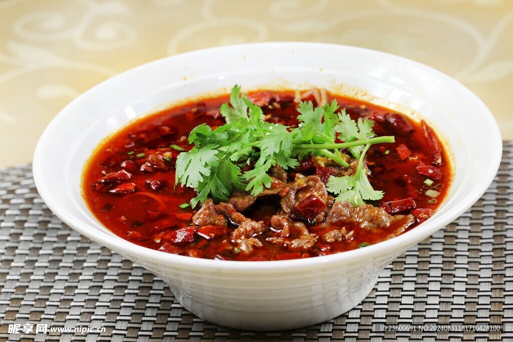水煮嫩牛肉